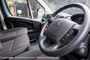 2022 Citroen Relay 2.2 — photo 13 of 65