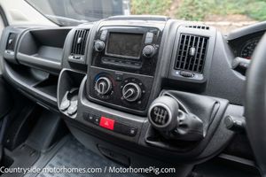 2022 Citroen Relay 2.2 — photo 31 of 65