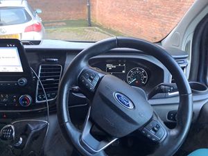 2022 Ford Transit Custom — photo 40 of 60