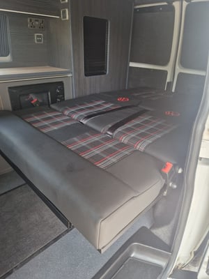 2016 Volkswagen T28 Campervan — photo 17 of 31