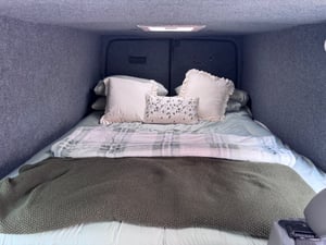 2006 Ford Transit Conversion — photo 17 of 20