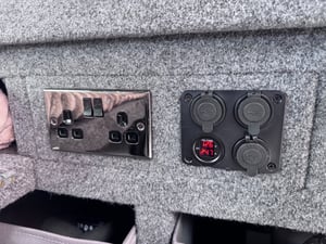 2006 Ford Transit Conversion — photo 19 of 20