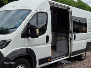 2018 Peugeot Boxer Camper Conversion — photo 13 of 14
