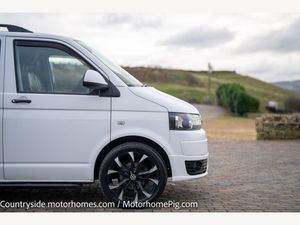 2013 Volkswagen Transporter T30 — photo 6 of 42