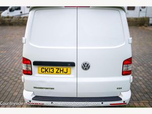 2013 Volkswagen Transporter T30 — photo 15 of 42