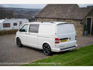 2013 Volkswagen Transporter T30 — photo 17 of 42