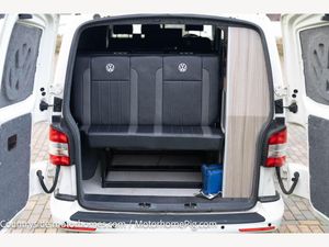 2013 Volkswagen Transporter T30 — photo 30 of 42