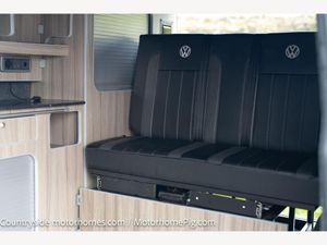 2013 Volkswagen Transporter T30 — photo 41 of 42