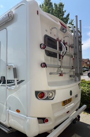 2011 Bessacarr E435 — photo 10 of 24