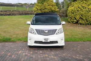 2024 Toyota Alphard 2.4 — photo 2 of 62