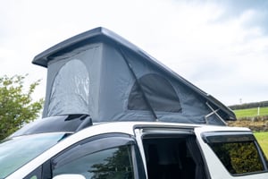 2024 Toyota Alphard 2.4 — photo 32 of 62