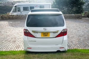 2024 Toyota Alphard 2.4 — photo 8 of 62