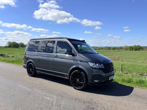 2022 Volkswagen Transporter T6.1 Highline — photo 1 of 14