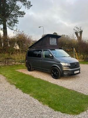 2022 Volkswagen Transporter T6.1 Highline — photo 2 of 15