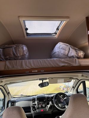 2016 Auto-Trail Tribute 720 — photo 13 of 20