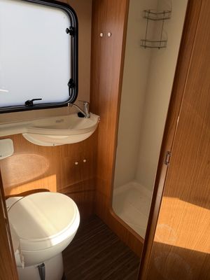 2016 Auto-Trail Tribute 720 — photo 20 of 20