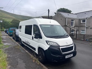 2020 Peugeot Boxer Campervan — photo 13 of 32
