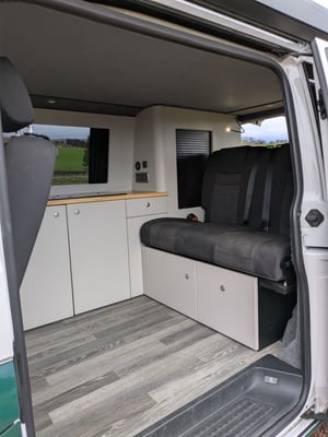 2022 Volkswagen T6 Campervan — photo 9 of 15