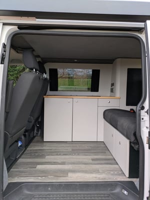 2022 Volkswagen T6 Campervan — photo 10 of 15