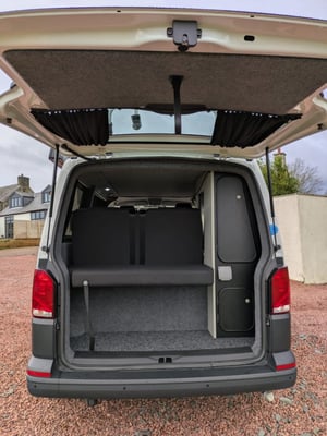 2022 Volkswagen T6 Campervan — photo 4 of 15