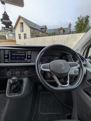 2022 Volkswagen T6 Campervan — photo 6 of 15