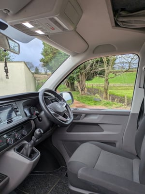 2022 Volkswagen T6 Campervan — photo 7 of 15