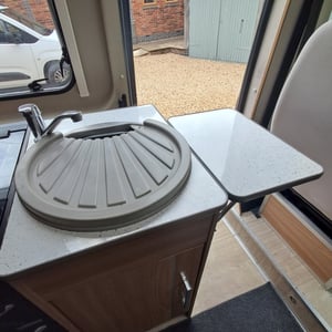  2021 Citroen Relay Conversion — photo 8 of 14