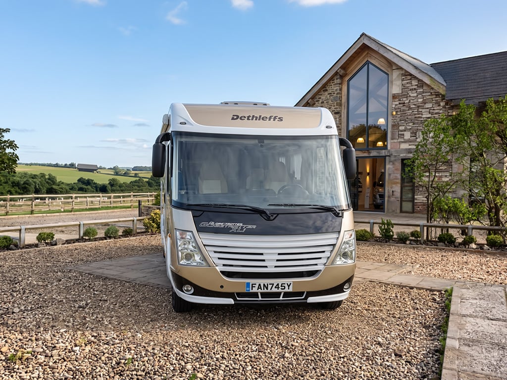 2015 Dethleffs Globetrotter XLI - Image 1