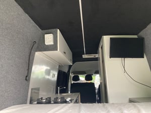 2014 Mercedes Mercedes Sprinter converted campervan — photo 10 of 11