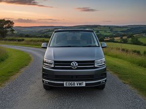 2018 VOLKSWAGEN VW T6 LWB Highline