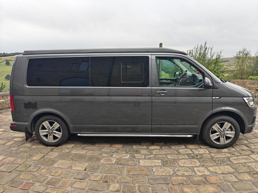 2018 VOLKSWAGEN VW T6 LWB Highline - Image 10