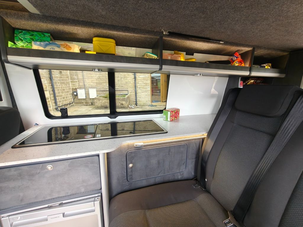 2018 VOLKSWAGEN VW T6 LWB Highline - Image 7