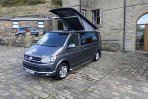2018 Volkswagen VW T6 LWB Highline — photo 5 of 87