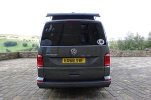2018 Volkswagen VW T6 LWB Highline — photo 9 of 87