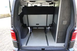 2018 Volkswagen VW T6 LWB Highline — photo 41 of 87