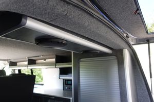 2018 Volkswagen VW T6 LWB Highline — photo 42 of 87