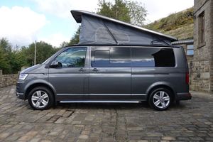 2018 Volkswagen VW T6 LWB Highline — photo 13 of 87