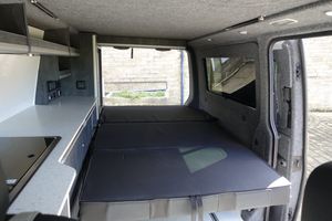 2018 Volkswagen VW T6 LWB Highline — photo 44 of 87