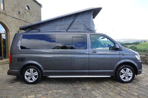 2018 Volkswagen VW T6 LWB Highline — photo 19 of 87