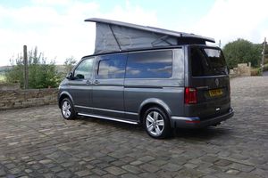 2018 Volkswagen VW T6 LWB Highline — photo 20 of 87