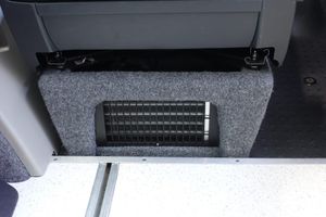 2018 Volkswagen VW T6 LWB Highline — photo 82 of 87