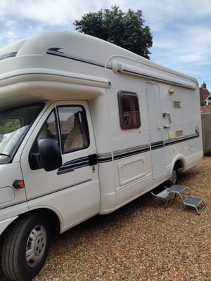 2003 Auto-Trail Cheyenne 635 — photo 5 of 15