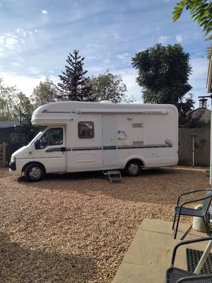 2003 Auto-Trail Cheyenne 635 — photo 9 of 15