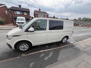 2022 Volkswagen T6.1 Campervan — photo 6 of 38