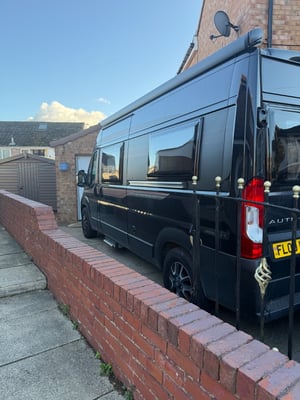2025 Auto-Trail V-Line 610 SE — photo 5 of 5