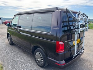 2016 Volkswagen Transporter T6 SWB — photo 9 of 33