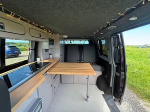 2016 Volkswagen Transporter T6 SWB — photo 24 of 33
