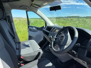 2016 Volkswagen Transporter T6 SWB — photo 11 of 33