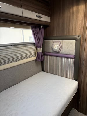 2017 Autosleeper Corinium Duo — photo 2 of 25