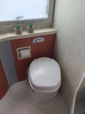 1999 Pilote Galaxy 270 — photo 16 of 25